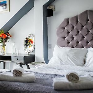 Camera con letto king size